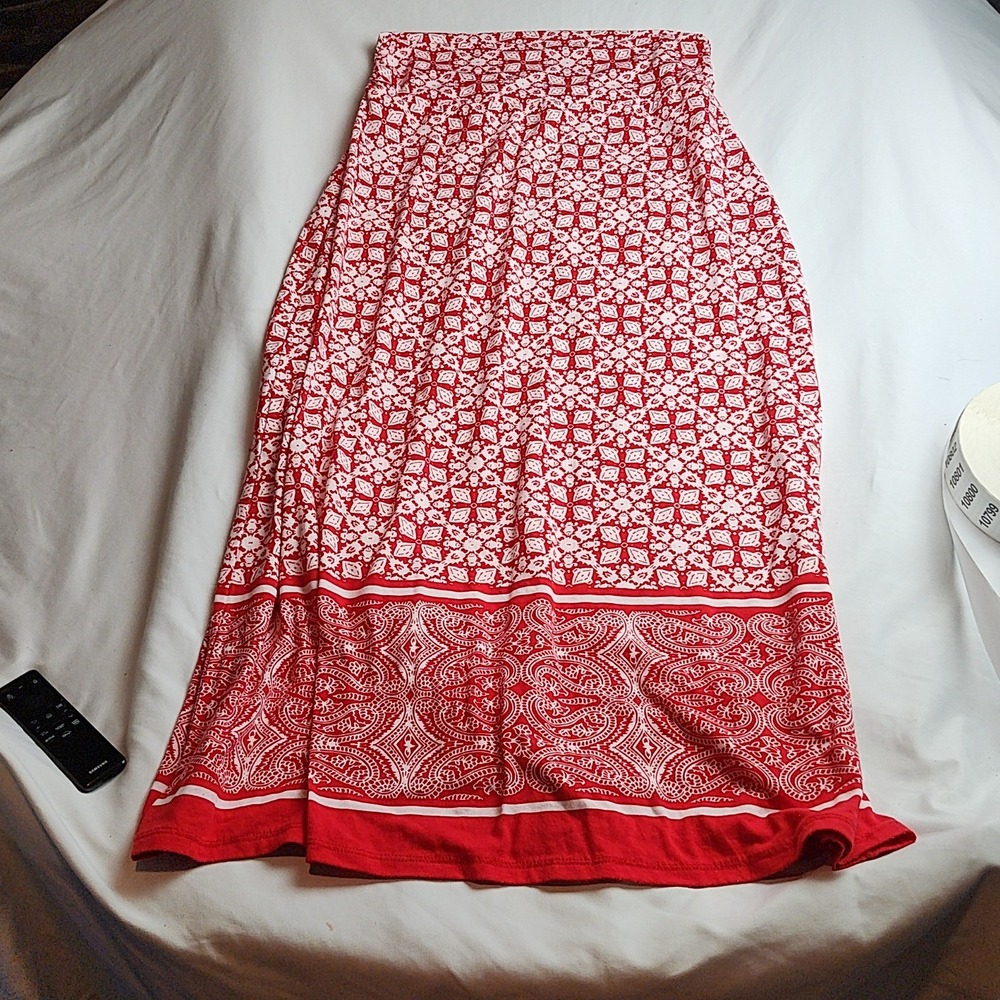 Faded Glory Maxi Skirt Red White Paisley Floral Women's Size Small